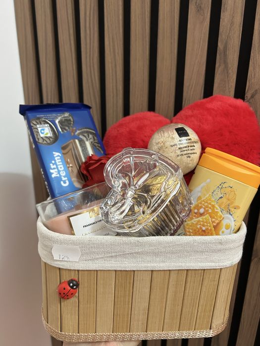 Seturi cadou la comanda