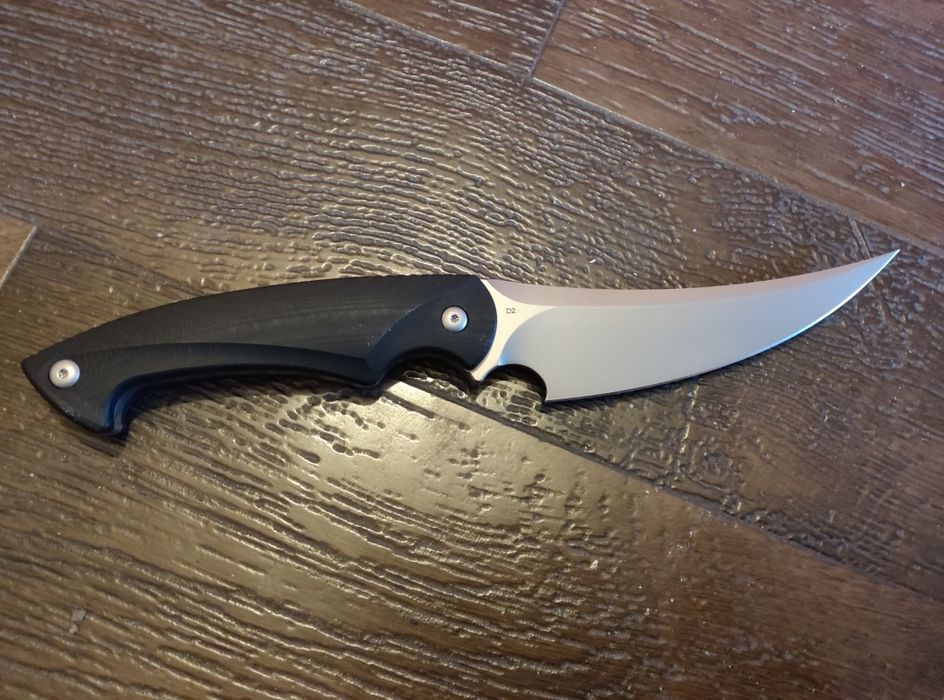 Ловен нож Kubey Scimitar KU231A D2