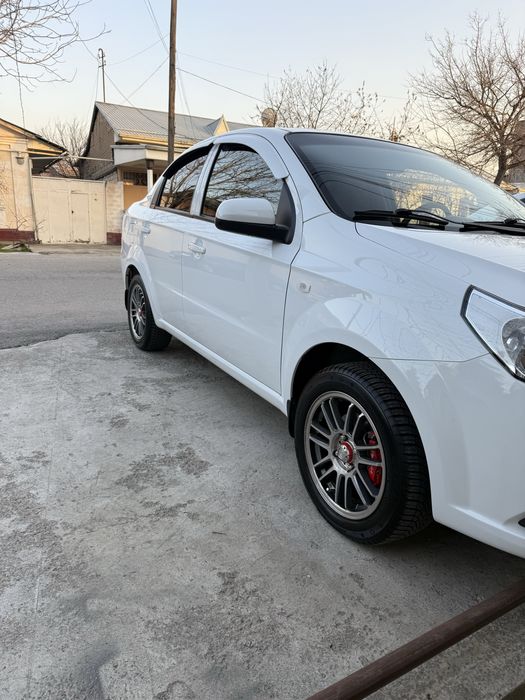 Нексия 3 автомат