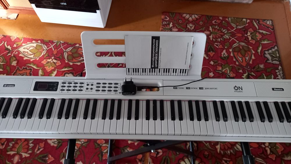 Синтезатор maestro