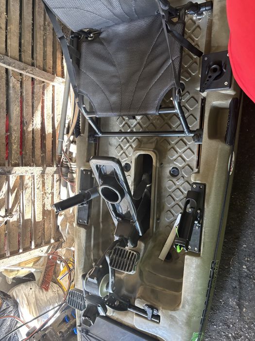 Каяк GRAPPER CATFISH с педали и сонар