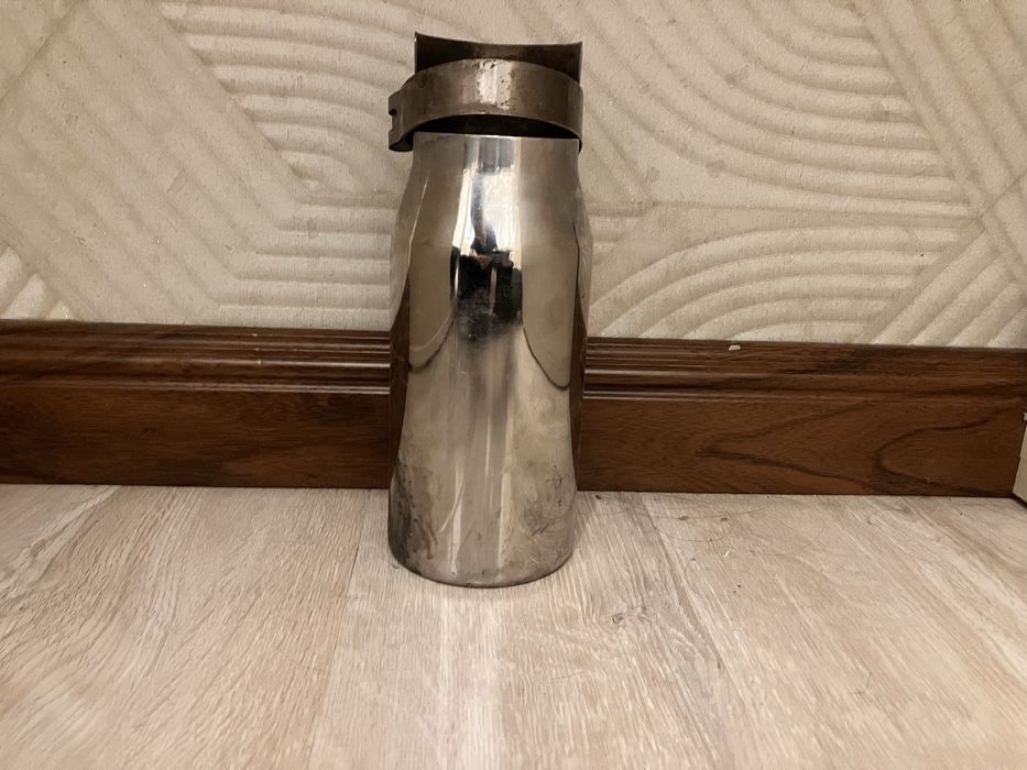 Продам выхлопную трубу для авто