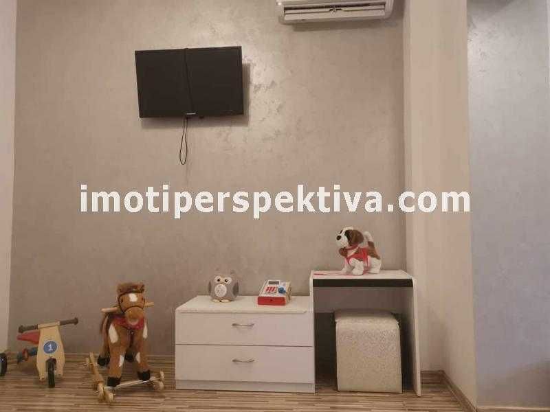 Продава се Тристаен апартамент в Пловдив, Изгрев - 86 кв.м за 931 €/кв.м - Снимка #8