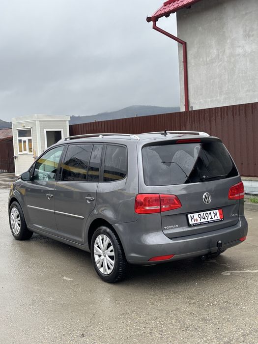 Volkswagen Touran 2011 2.0 diesel 7 locuri