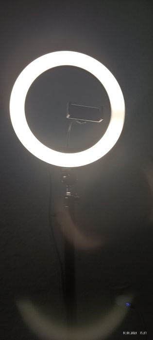 Профессиональная кольцевая лампа