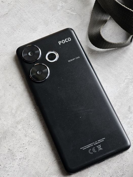 Телефон poco f6 12/512