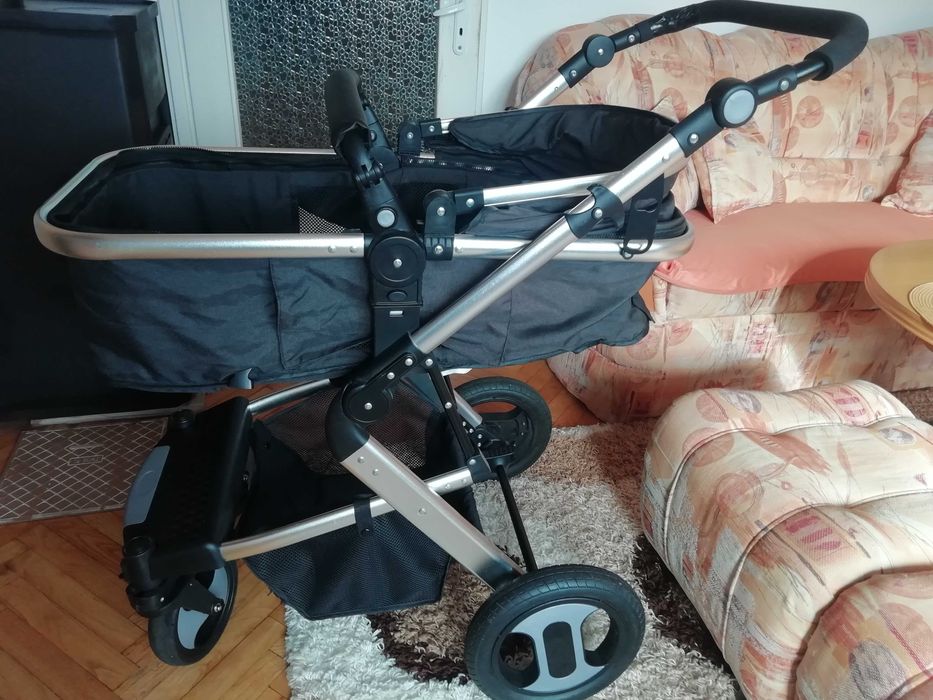 Детска количка използвана