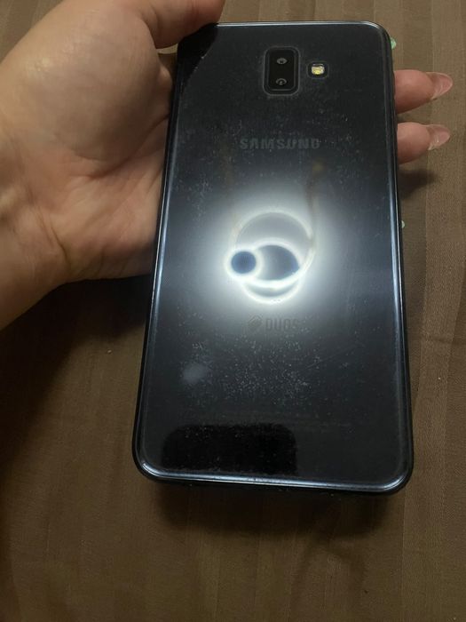 Telefon Samsung j6