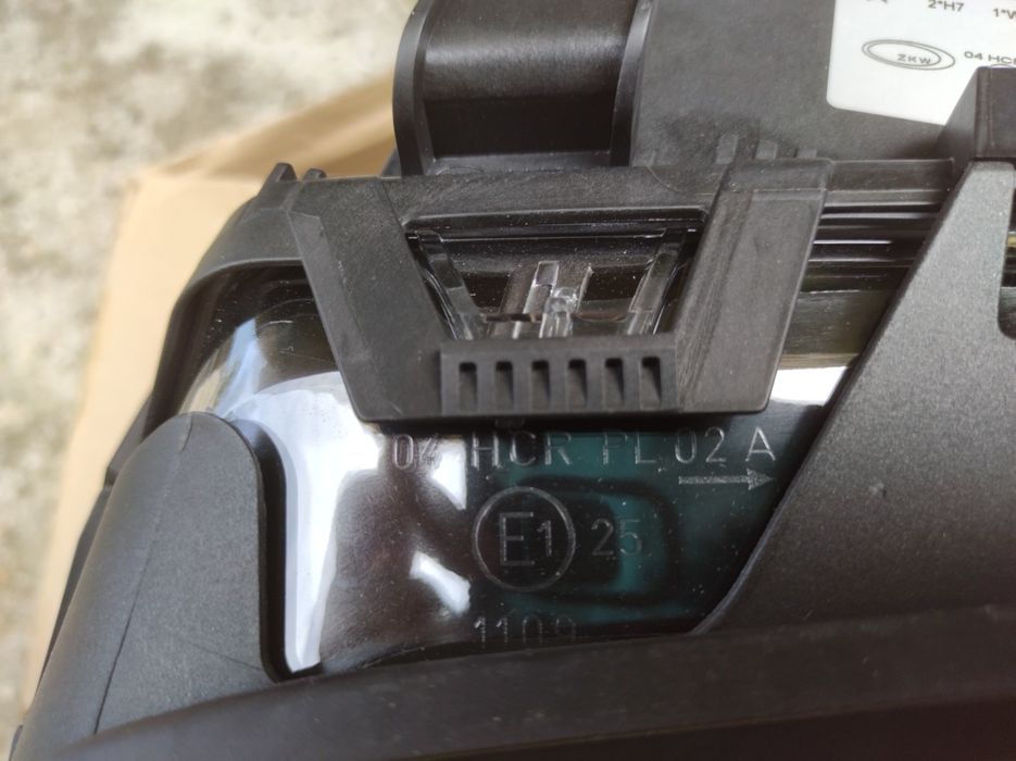 Фарове за BMW E46