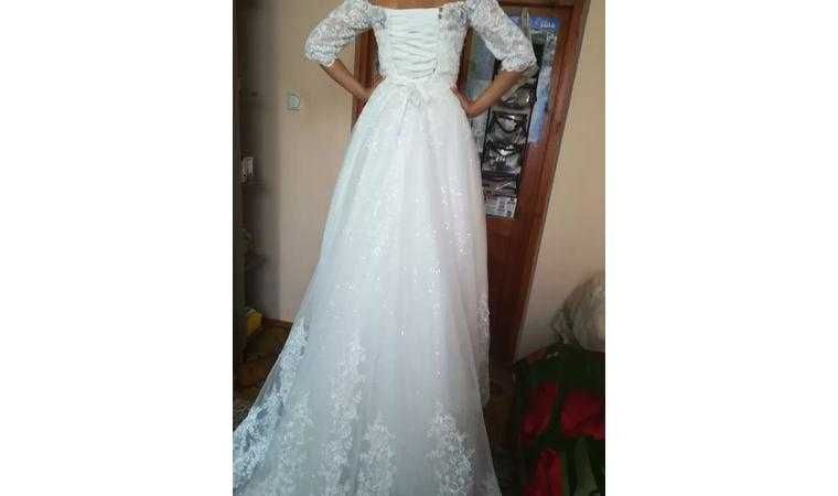 Свадебные платья