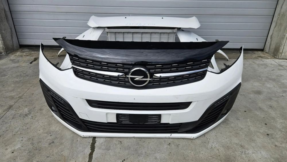 Fata completa opel zafira e life dupa 2019 faruri xenon lumini zi led senzori parcare