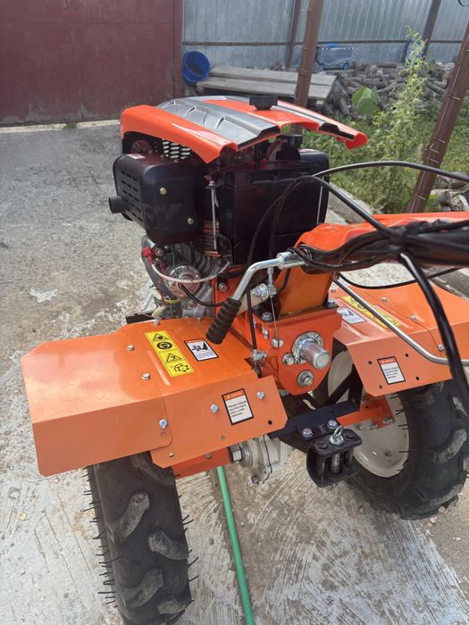 Vând/Schimb motocultor