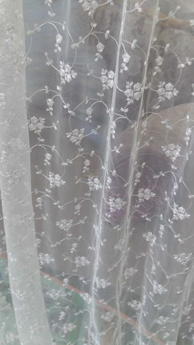 Тюль белого цвета