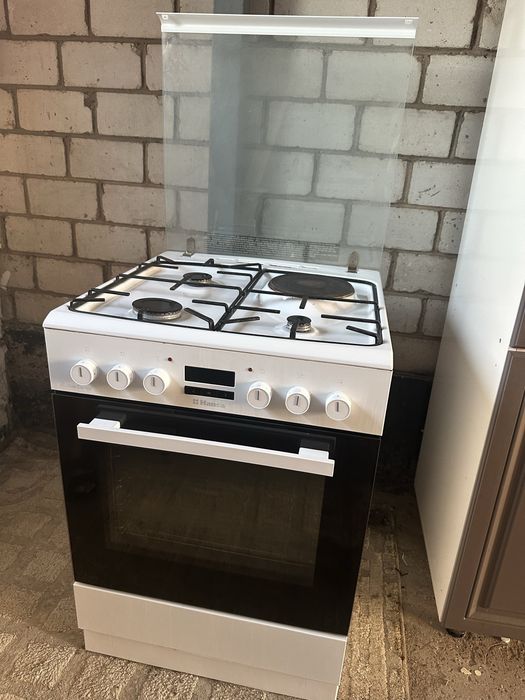 Срочно продам газ плиту