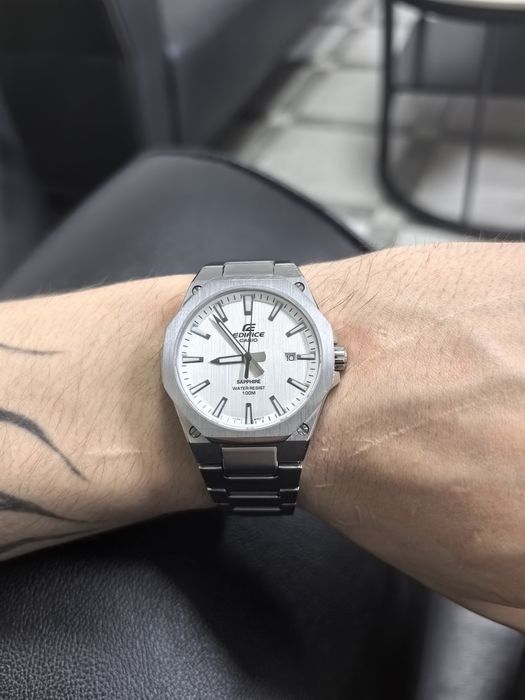casio Edifice  EFR-S808D-7AVUDF