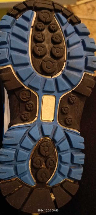 Ботинки осень 2 пары мальчик и девочка