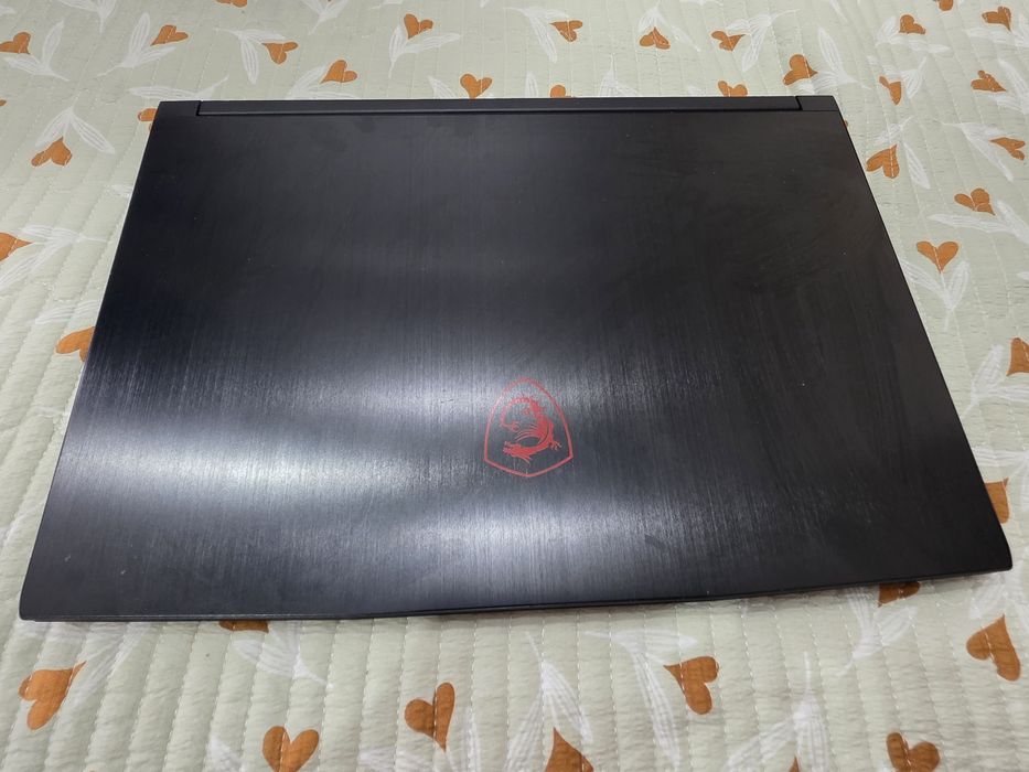 Продам игровой ноутбук MSI Thin GF63 12VF.
