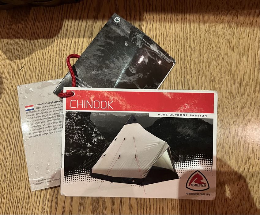 Нова палатка ROBENS