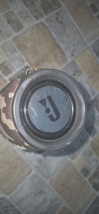 Boxă portabila JBL