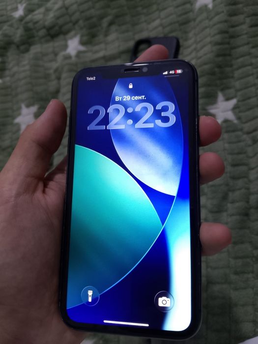 Продам iphone 11