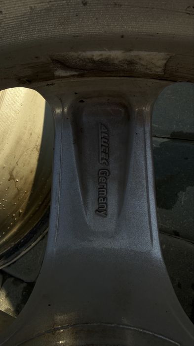 Продам диски r17х5х108