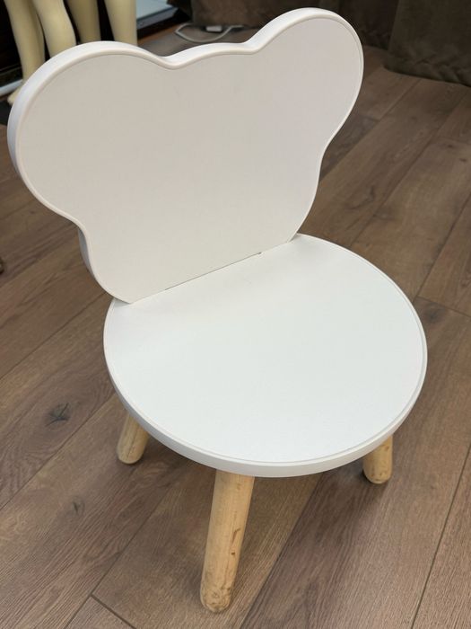 Детский стол со стульчиком