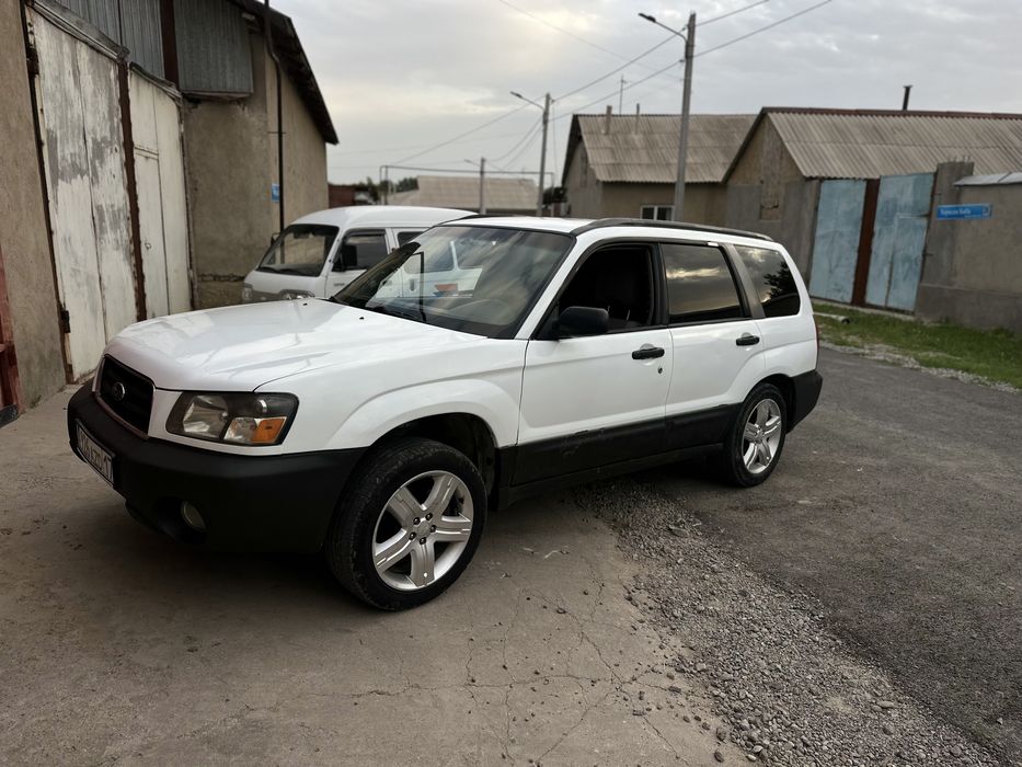 Subaru Forester SG5
