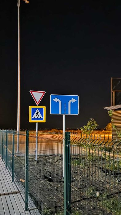 Дорожные знаки оптом и в розницу