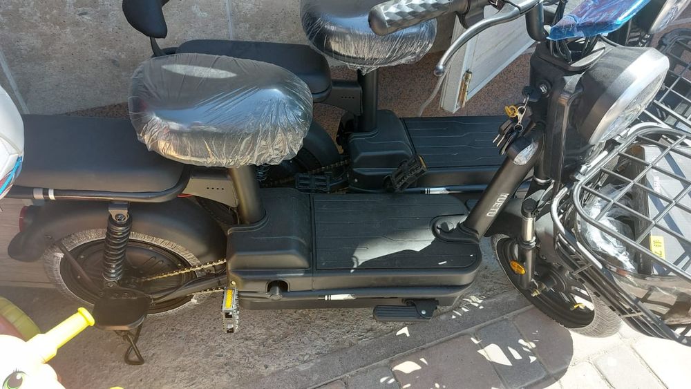 Электроскутер YUETU