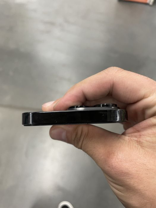 Продам iphone 14 pro айфон