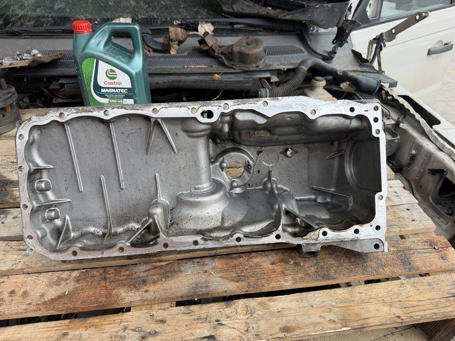 Оригинален маслен картер 7807806 11137807806 за BMW X5 E70 X6 E71 3.0d 4.0d N57