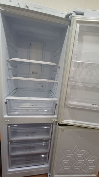 Продам холодильник