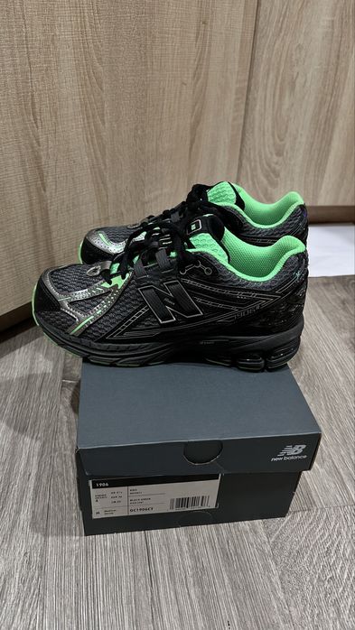 Крассовки New balance