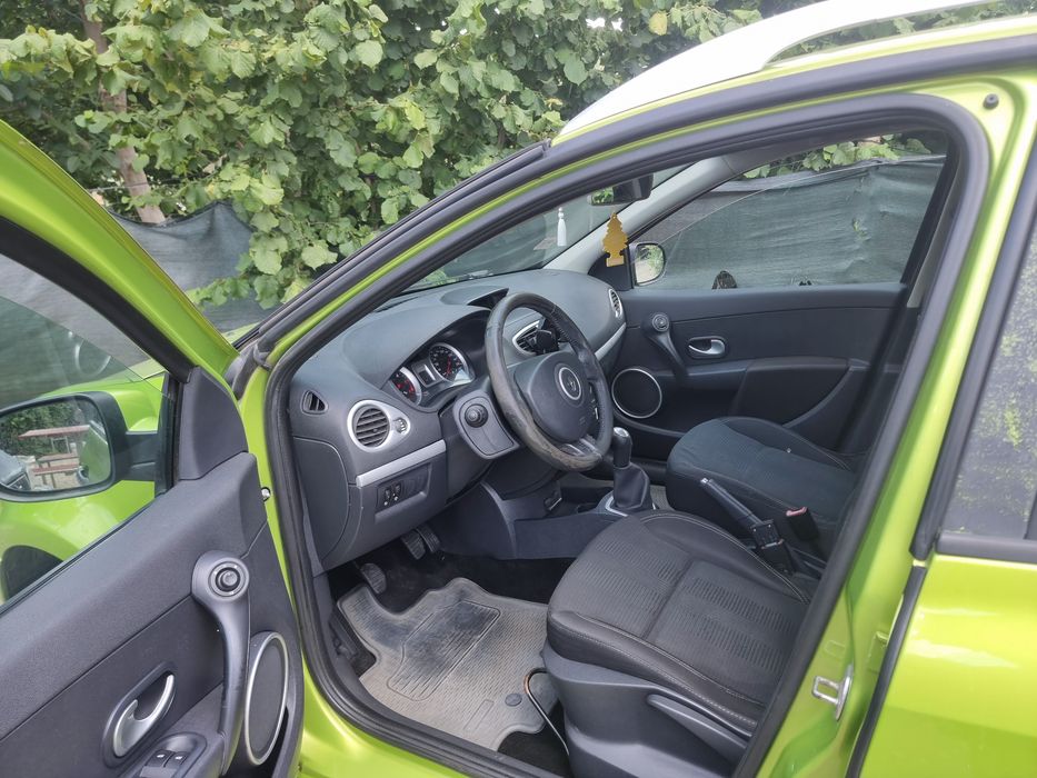 Renault clio 2010 1.5 dci