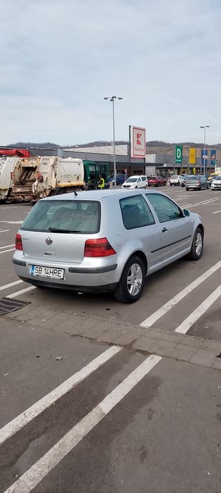 Volkswagen golf 4