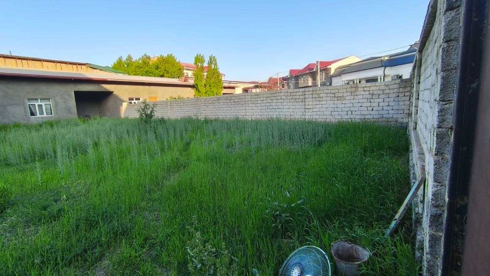 СРОЧНО продайотся  участок6-соток