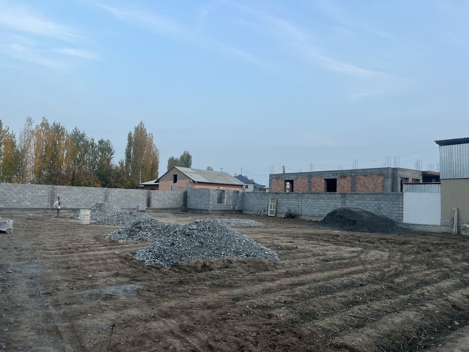 Садвин савхоз худудида ер сотилади