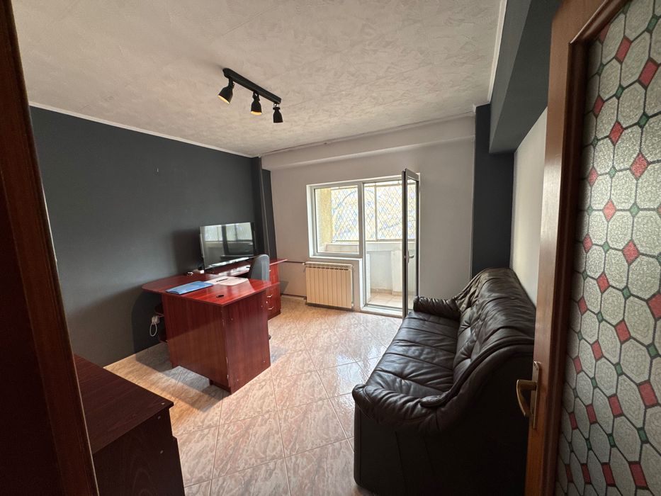 Apartament de vanzare 2 camere Burebista/ P-ta Alba Iulia