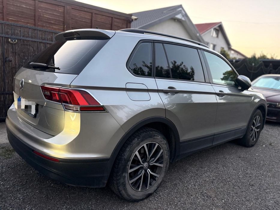 VOLKSWAGEN Tiguan 2019 — imagine 3