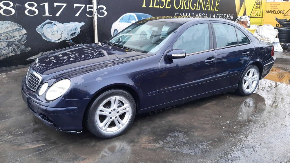 Mercedes  e-klass w211  /2.2 euro 4/3.0v6 4 matic capota /bara /aripi