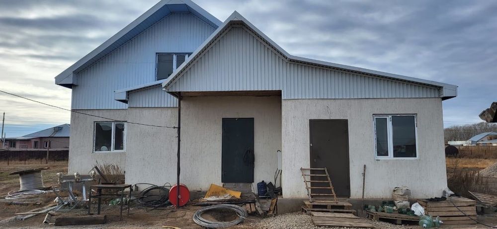 Продам дом (мансард)