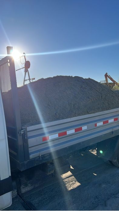 Nisip,Pietriș, Balastru,Pământ Vegetal :TRANSPORT BASCULABIL !!!