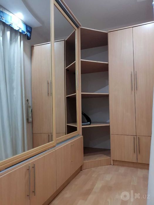 Продаётся своя квартира на Ц-2, 3в2/2/4