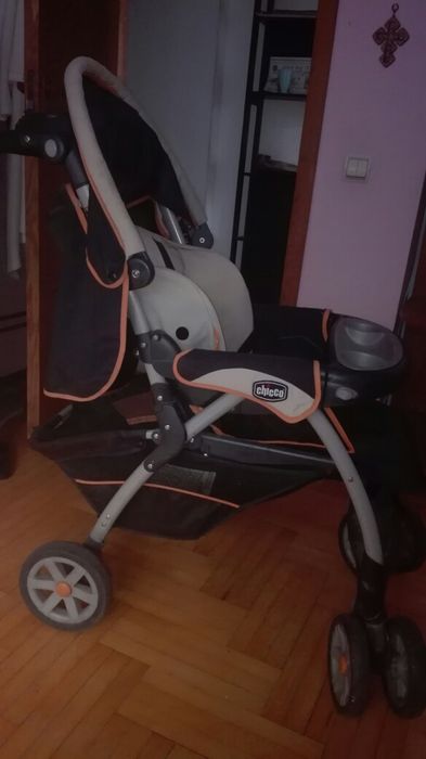 Stroller + scaun pentru masina chicco