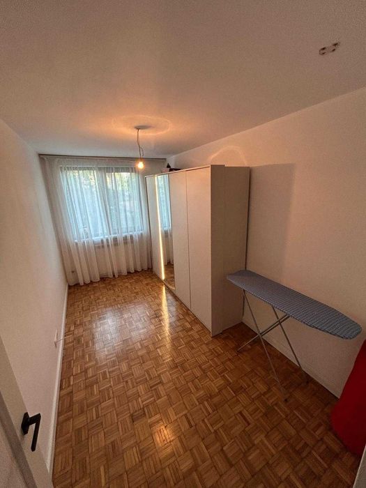 Apartament 3 camere de închiriat