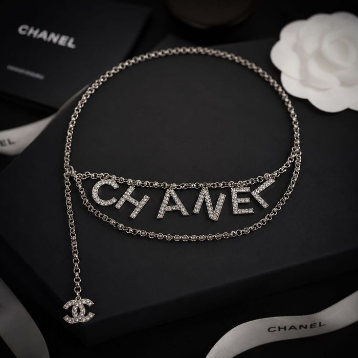 CHANEL *к*о*л*а*н