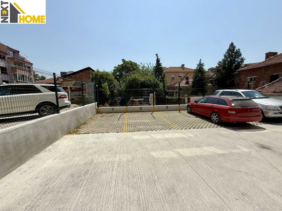 Дава се под наем Двустаен апартамент в Пловдив, Център - 65 кв.м за 612 € - Снимка #12