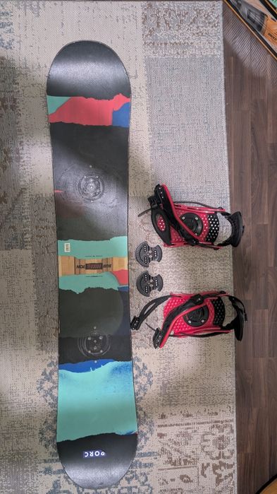 Snowboard Burton 159cm + legaturi