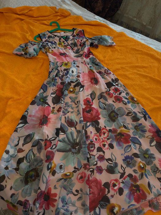 Платье  на выход