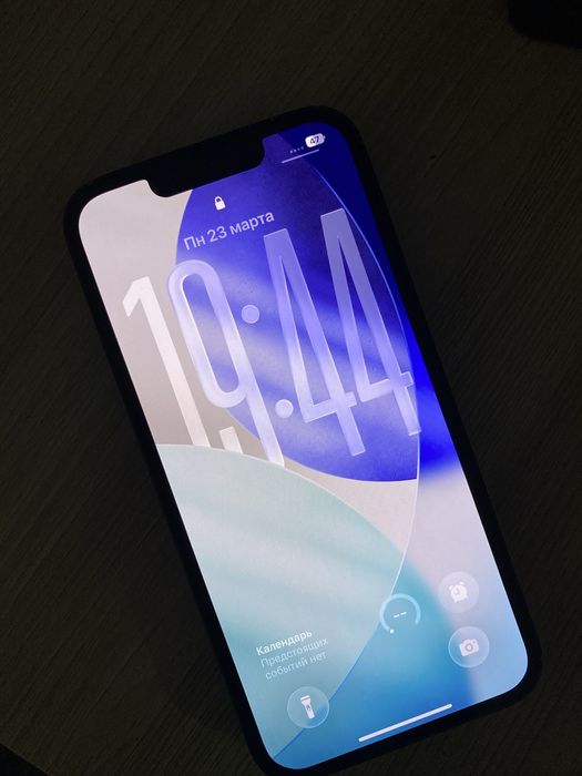 Продам 13 айфон 128 гб